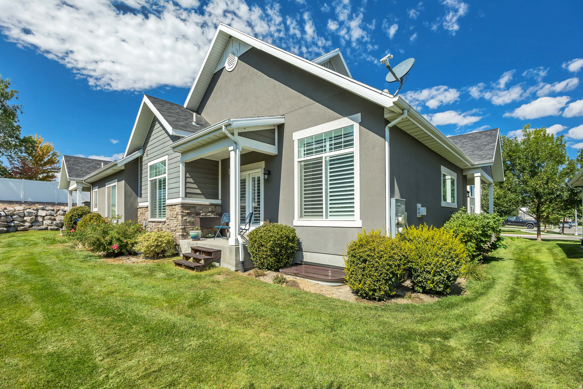 VILLAGE ON WINCHESTER - Residential