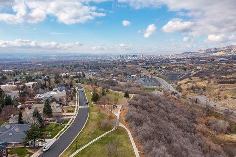 Tiny photo for 960 S DONNER WAY #450, Salt Lake City, UT 84108 (MLS # 2124366)