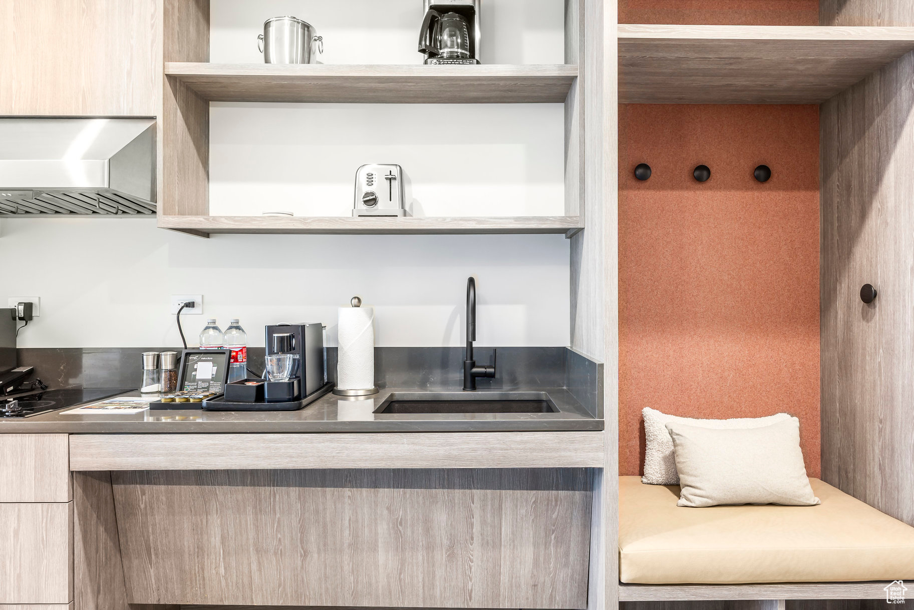 PENDRY RESIDENCES PARK CITY - Residential