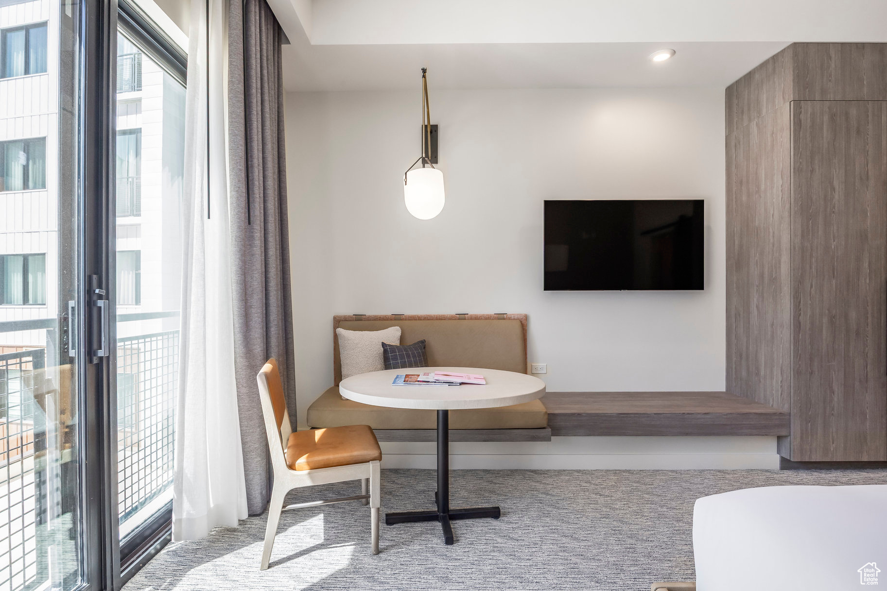 PENDRY RESIDENCES PARK CITY - Residential