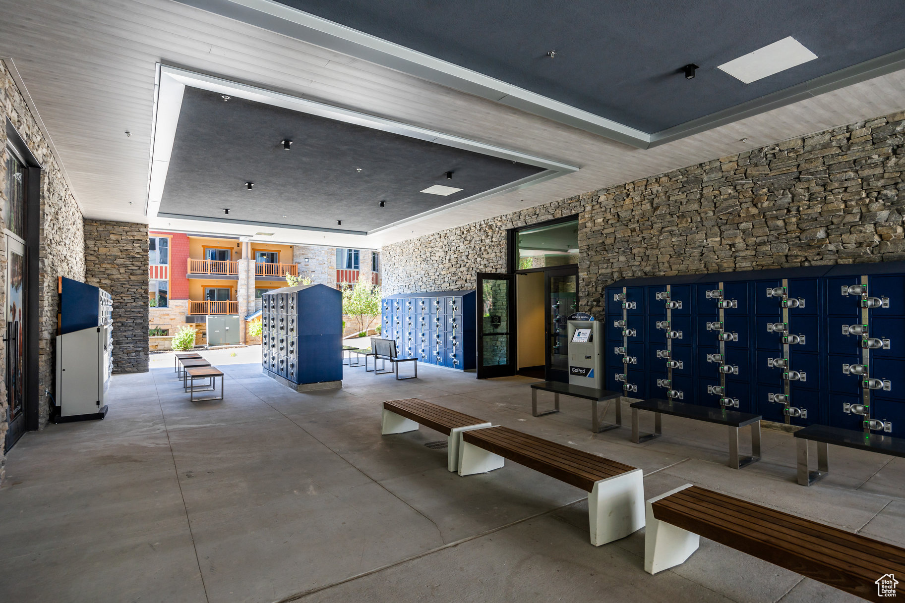 PENDRY RESIDENCES PARK CITY - Residential