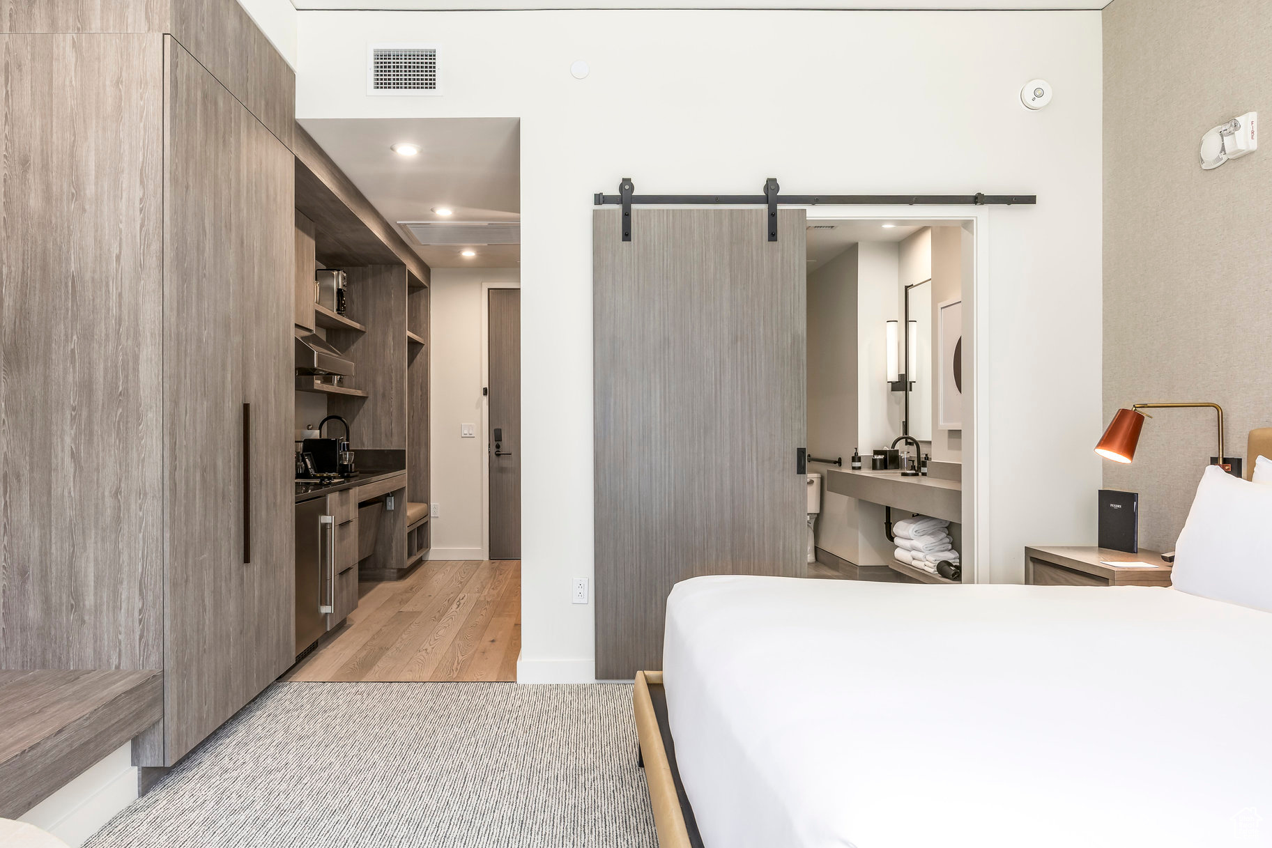 PENDRY RESIDENCES PARK CITY - Residential