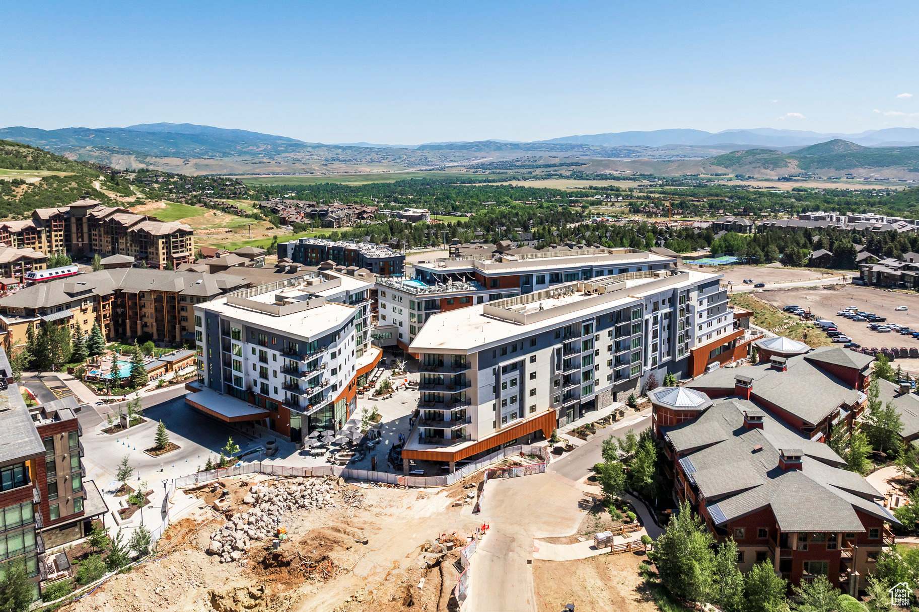 PENDRY RESIDENCES PARK CITY - Residential