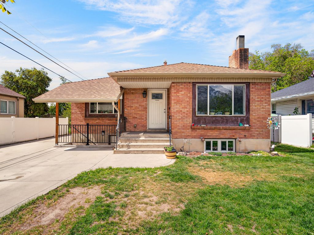 Photo of 455 N 900 W, Provo, UT 84601 (MLS # 2152788)