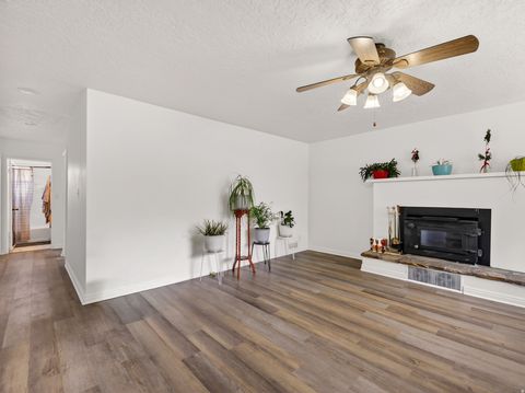 Tiny photo for 455 N 900 W, Provo, UT 84601 (MLS # 2152788)