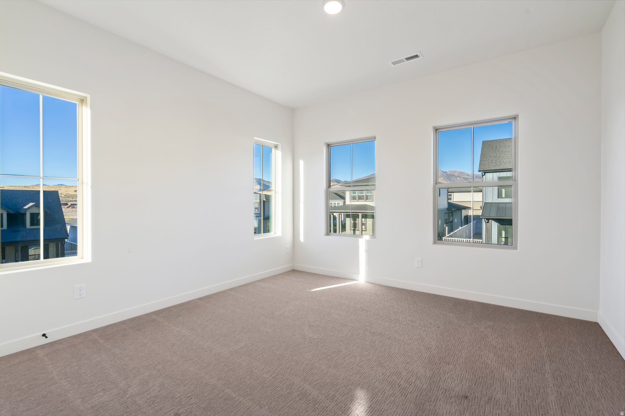 TERRAINE - Residential