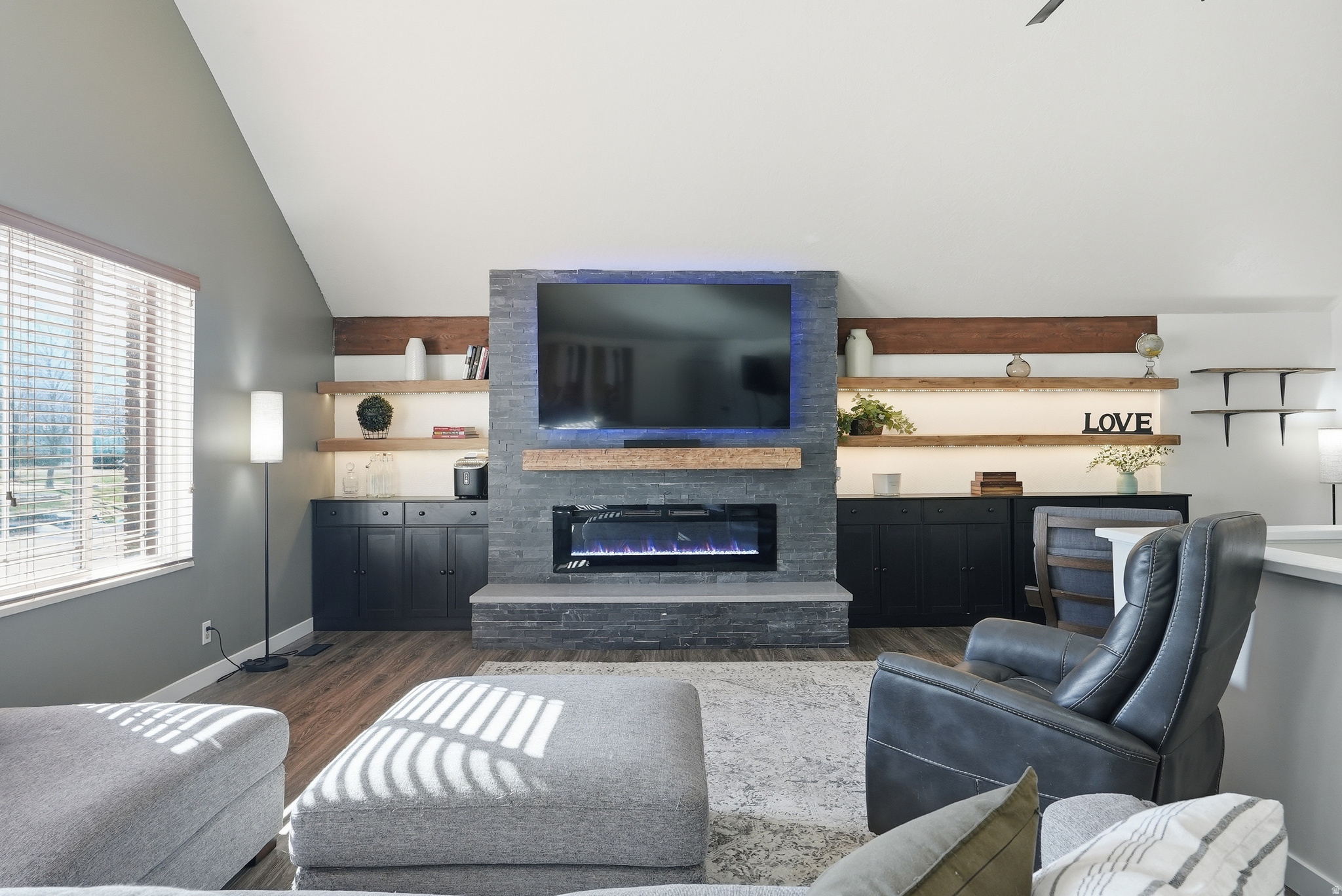 COTTONWOOD - Residential