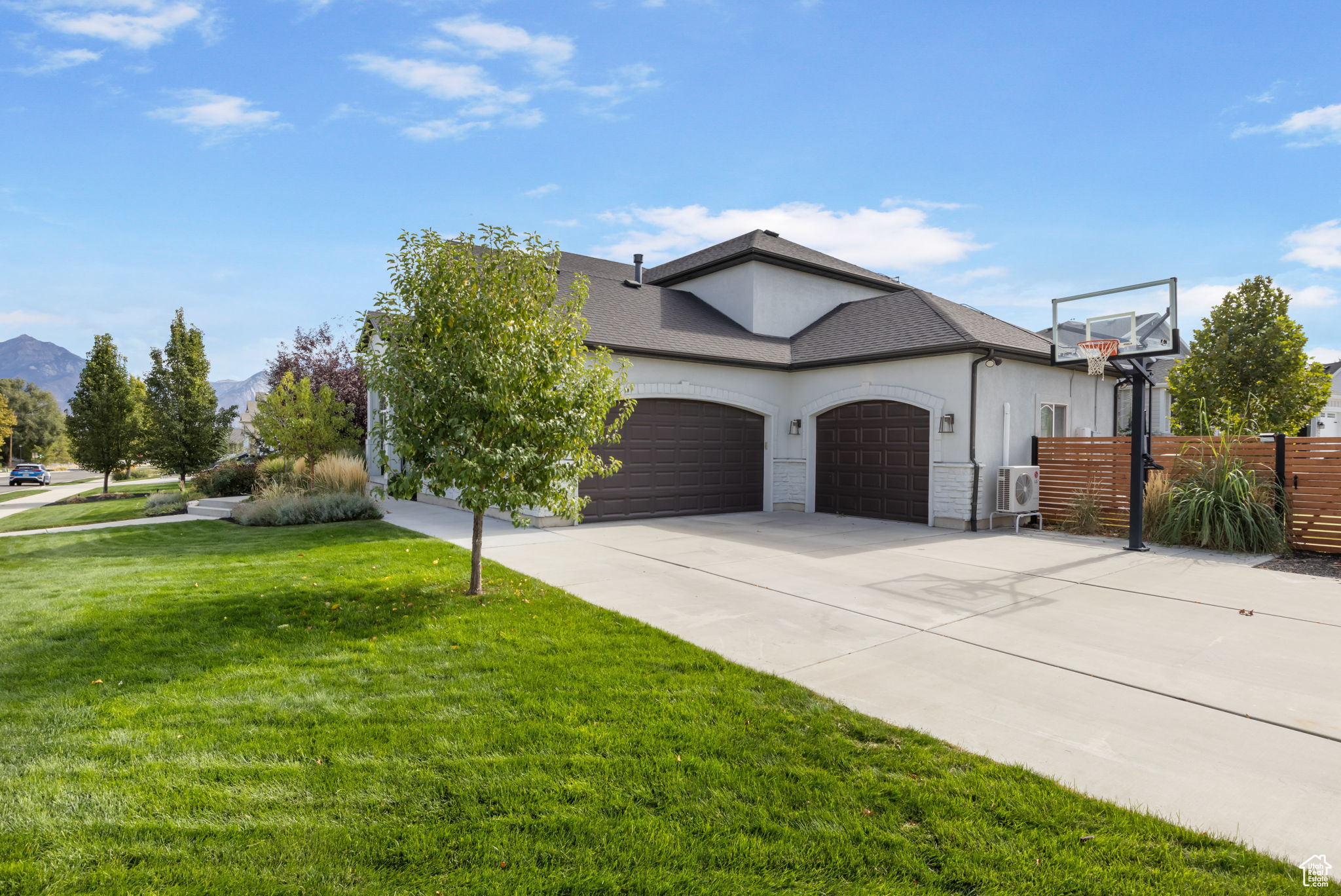 1383 W Marwood Park Ln, South Jordan, Utah image 13