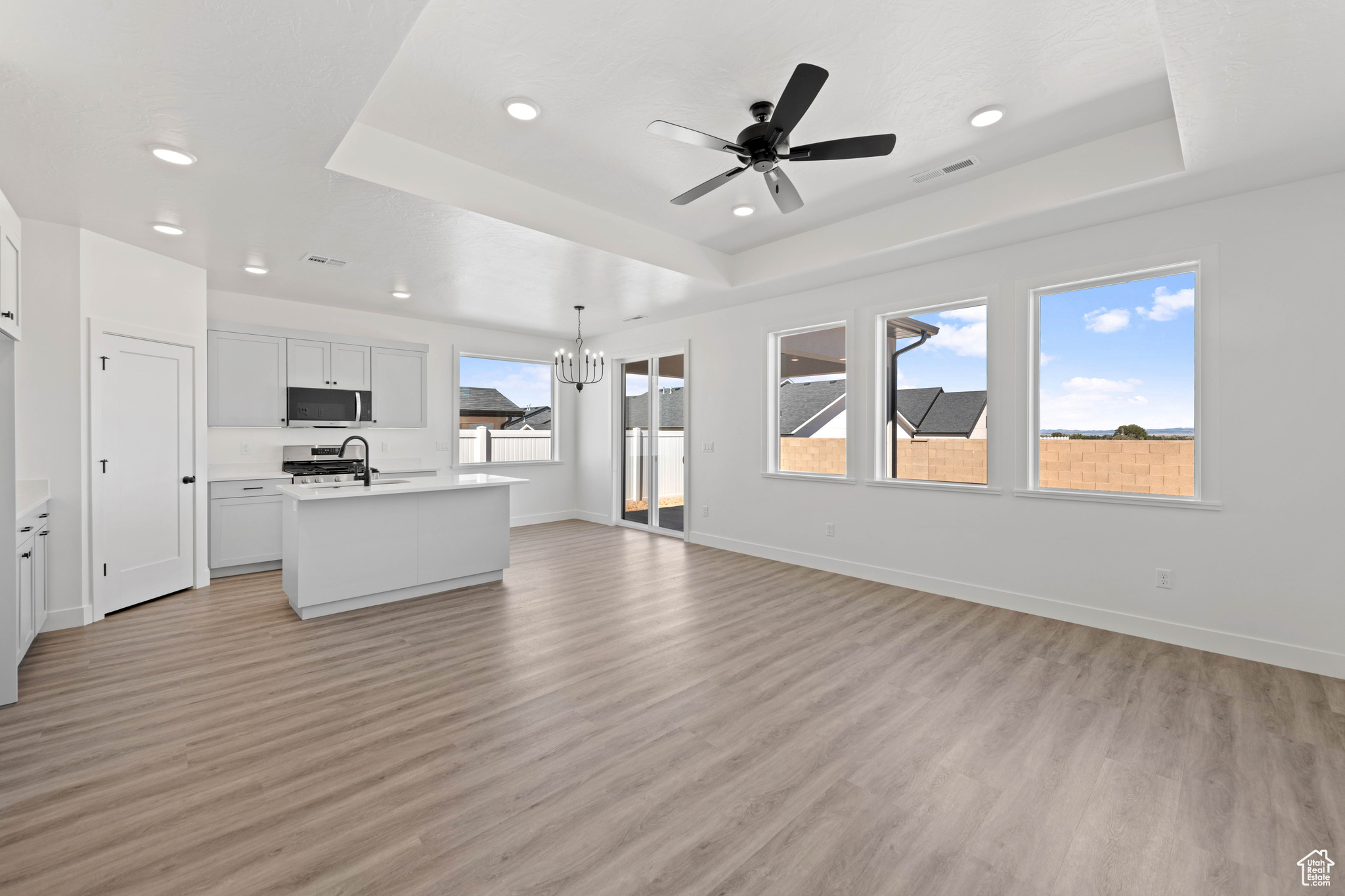 ROSE VILLAGE - Residential Income