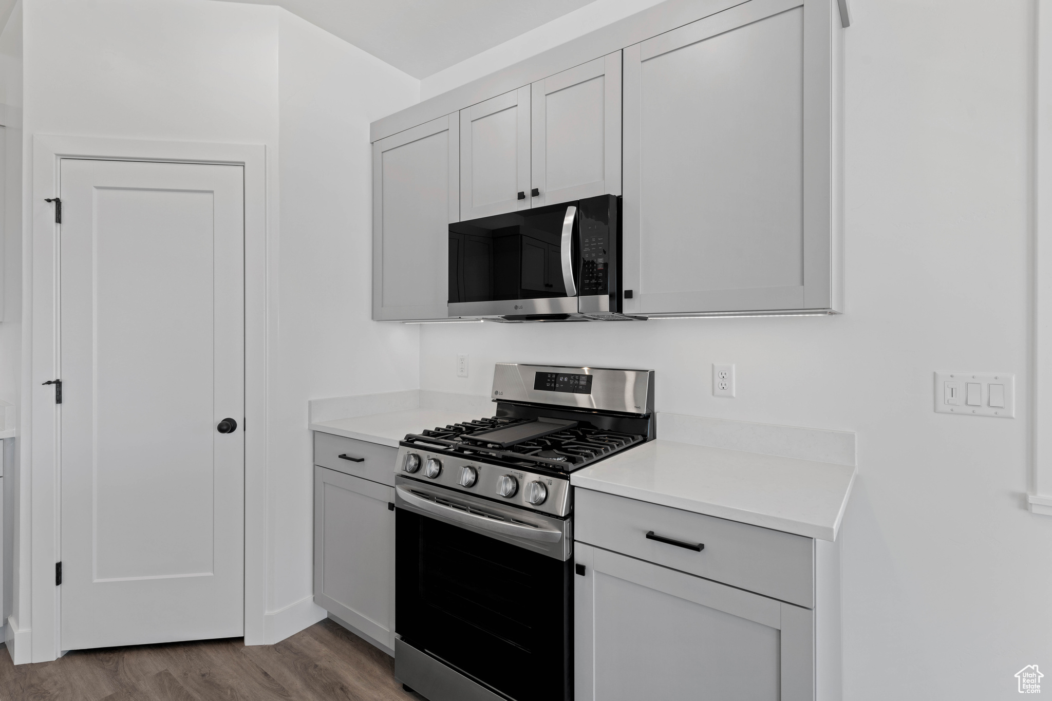 ROSE VILLAGE - Residential Income