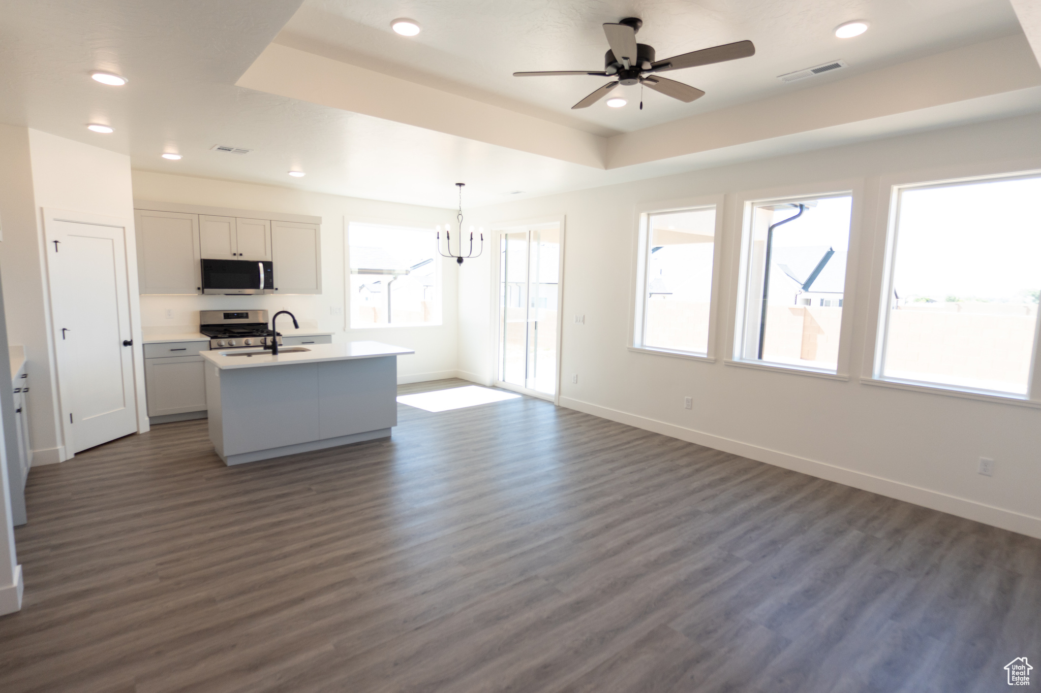 ROSE VILLAGE - Residential Income