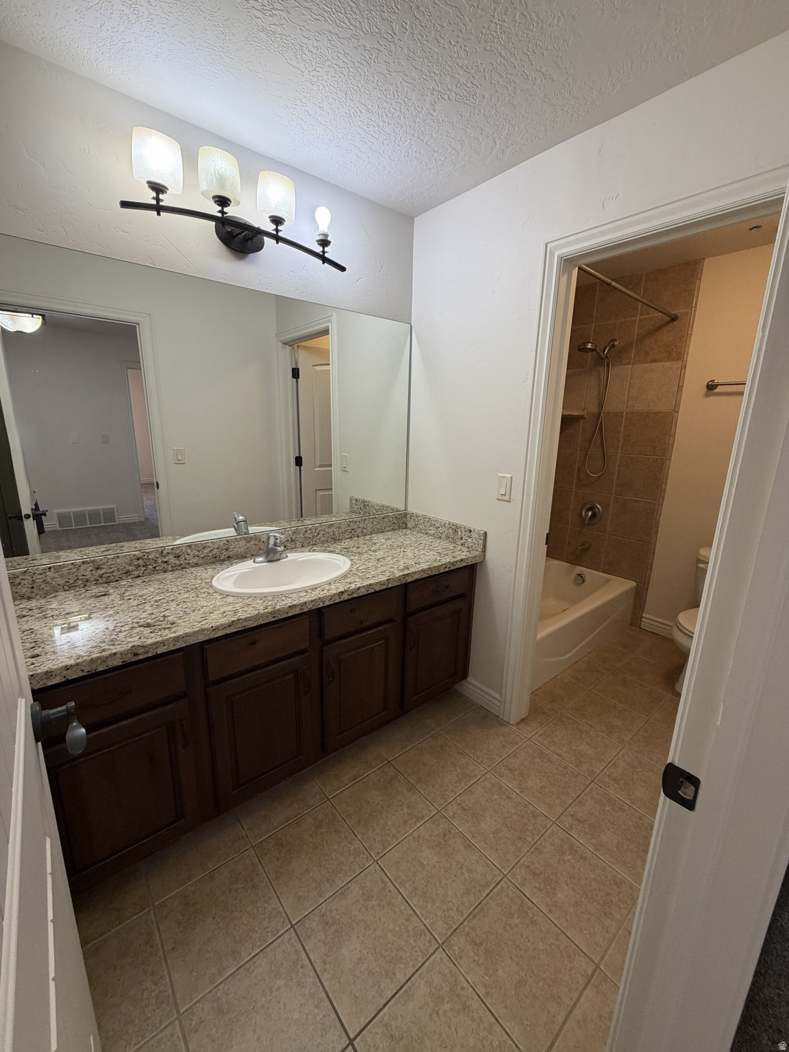 TRAVERSE CHATEAUX PHASE A AMENDED - Residential