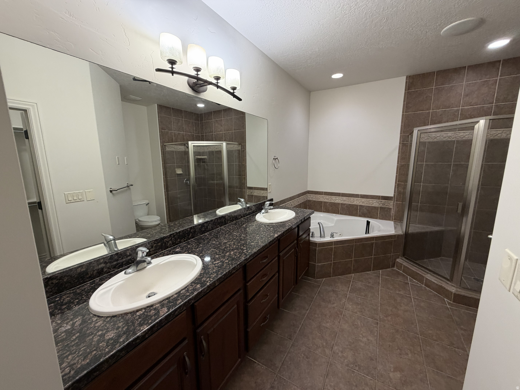 TRAVERSE CHATEAUX PHASE A AMENDED - Residential