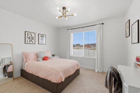 Tiny photo for 4497 N MONROE PEAK LN, Eagle Mountain, UT 84005 (MLS # 2151676)