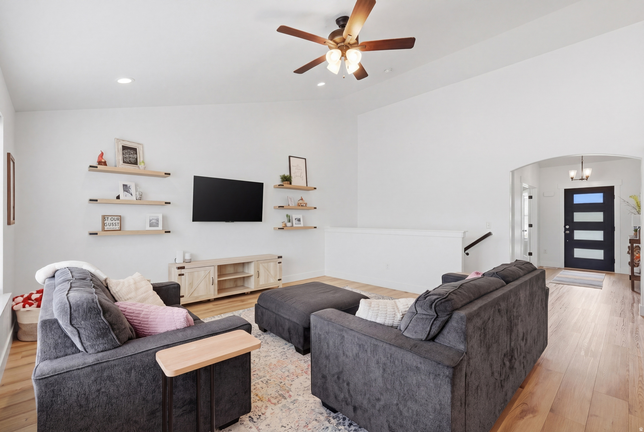 BRANDON PARK - Residential