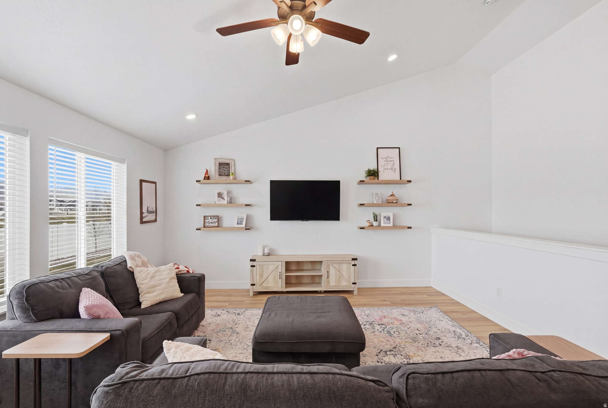 BRANDON PARK - Residential