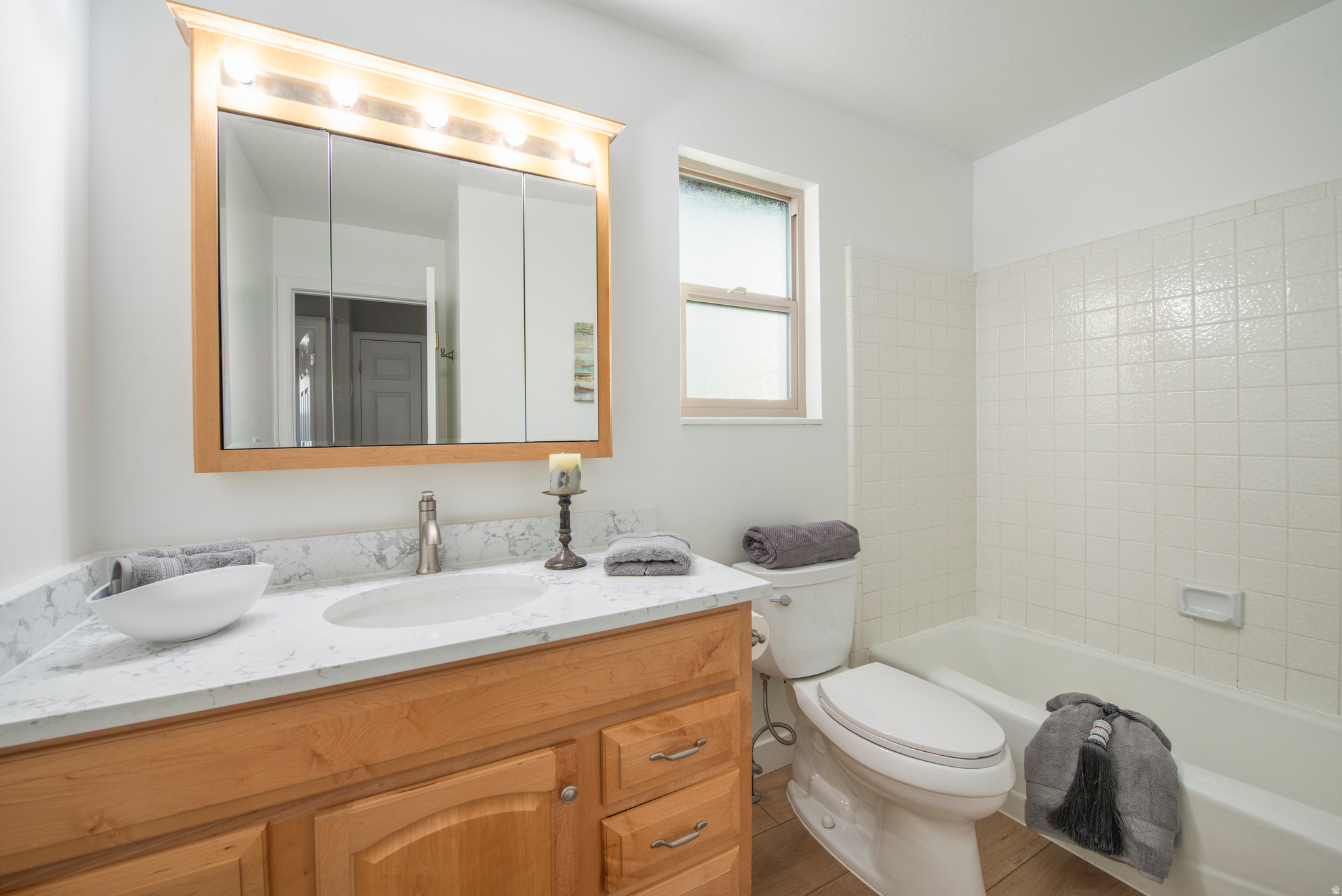 WOODCREEK CONDM - Residential