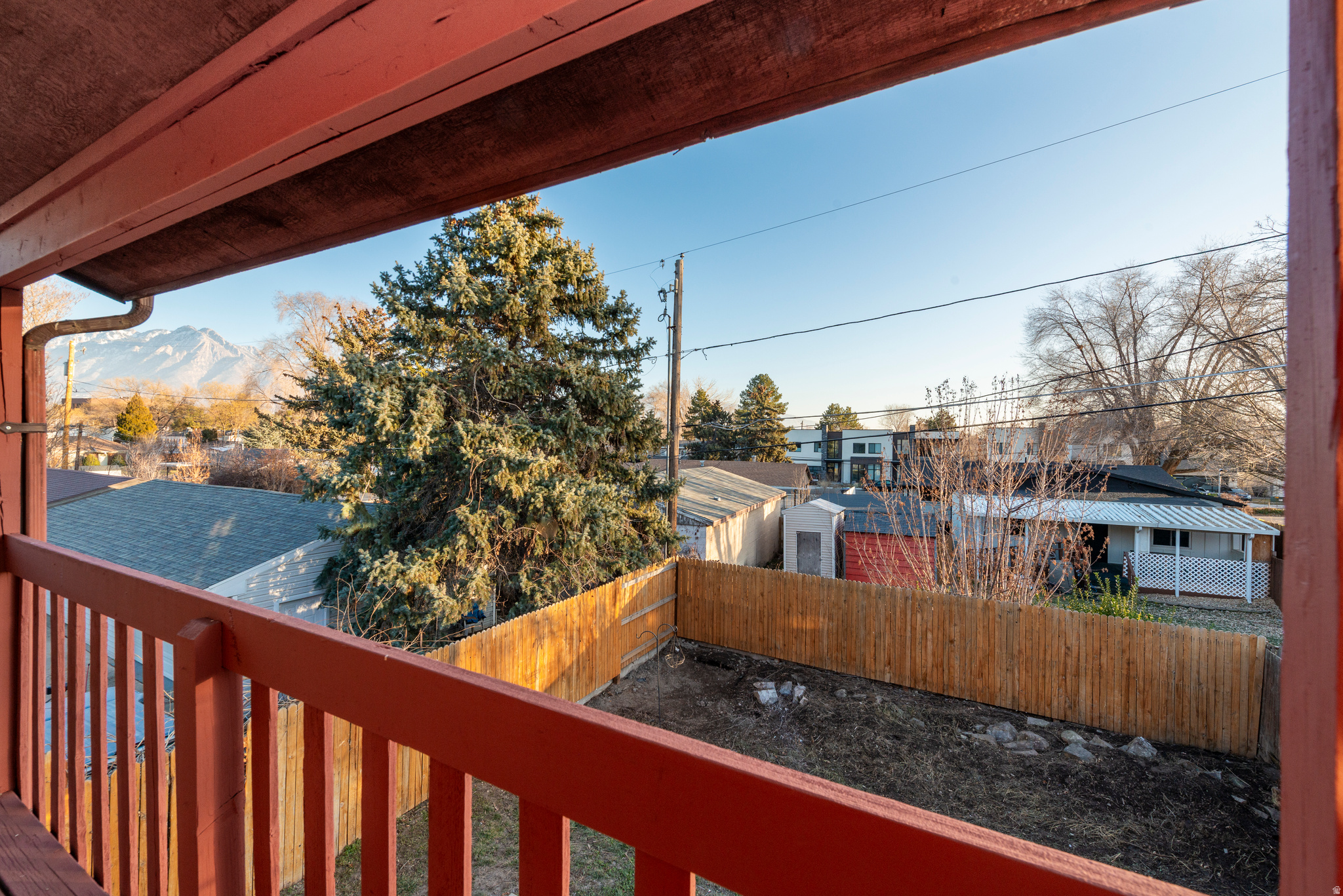 WOODCREEK CONDM - Residential