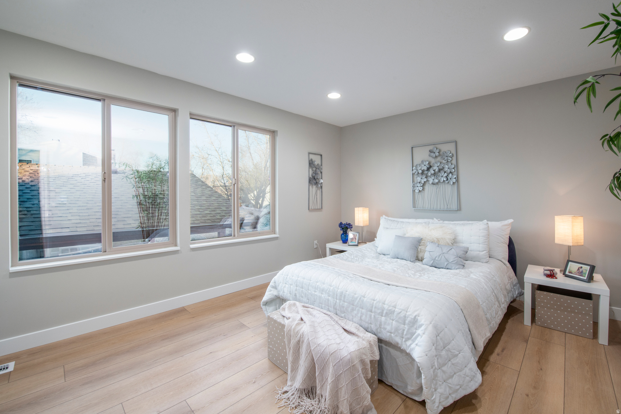 WOODCREEK CONDM - Residential