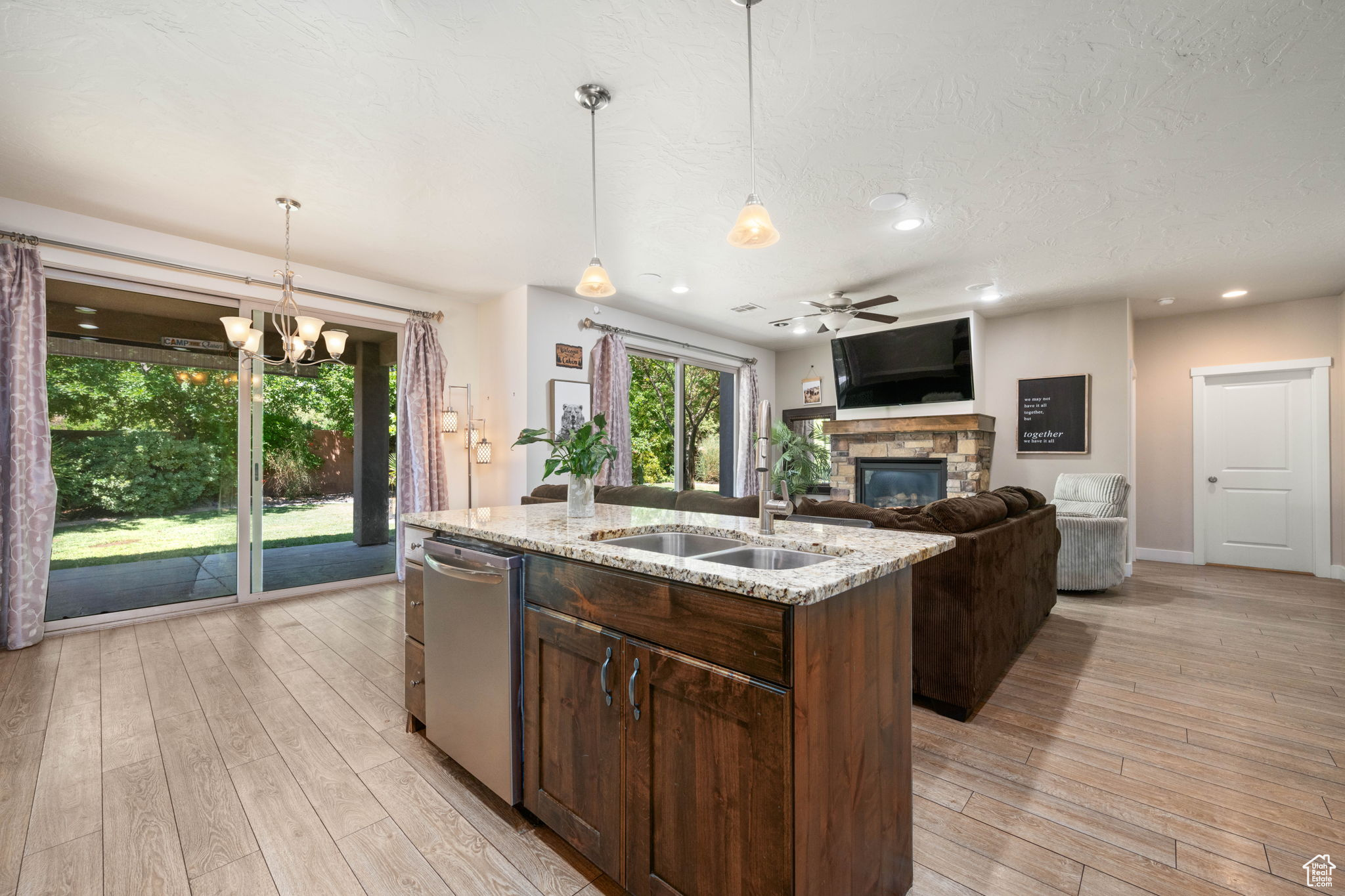 HOBBLE CREEK PH 4 - Residential