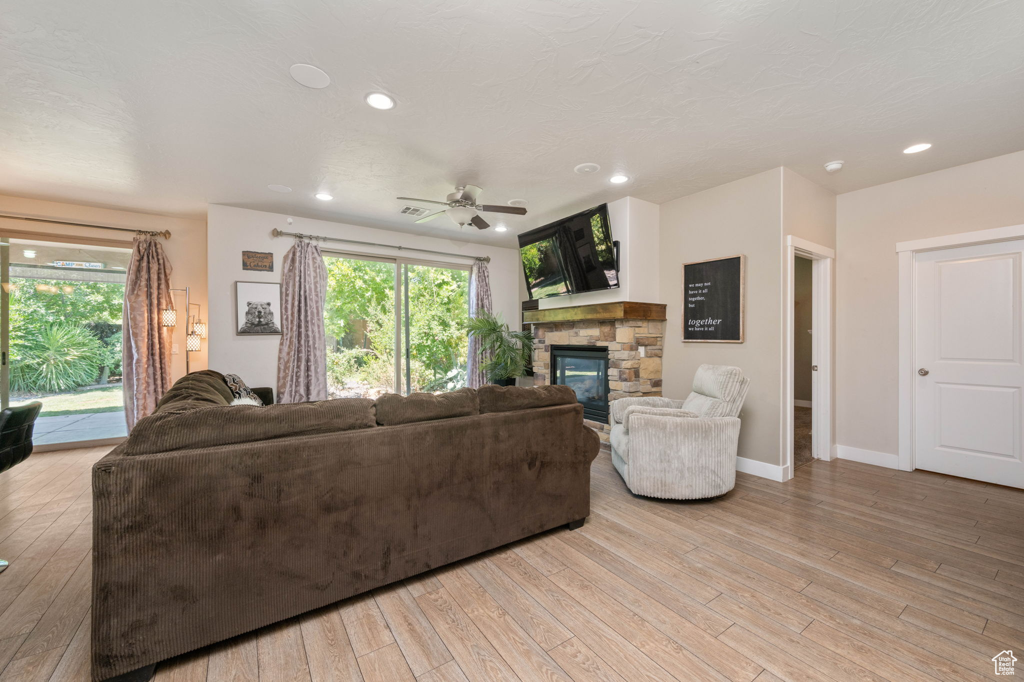 HOBBLE CREEK PH 4 - Residential