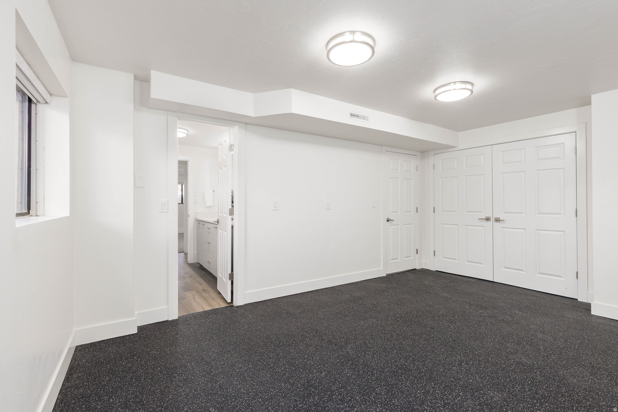 BLOOMINGTON HILLS - Residential