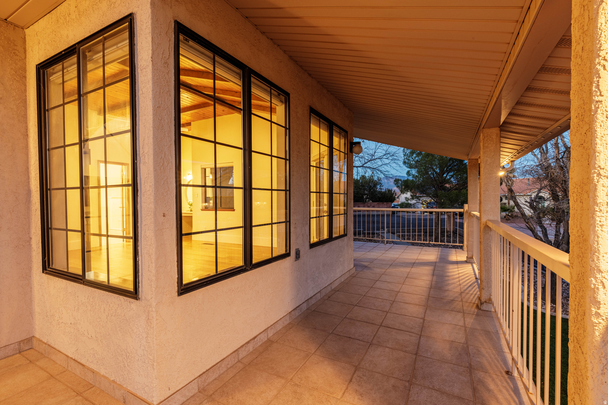 BLOOMINGTON HILLS - Residential