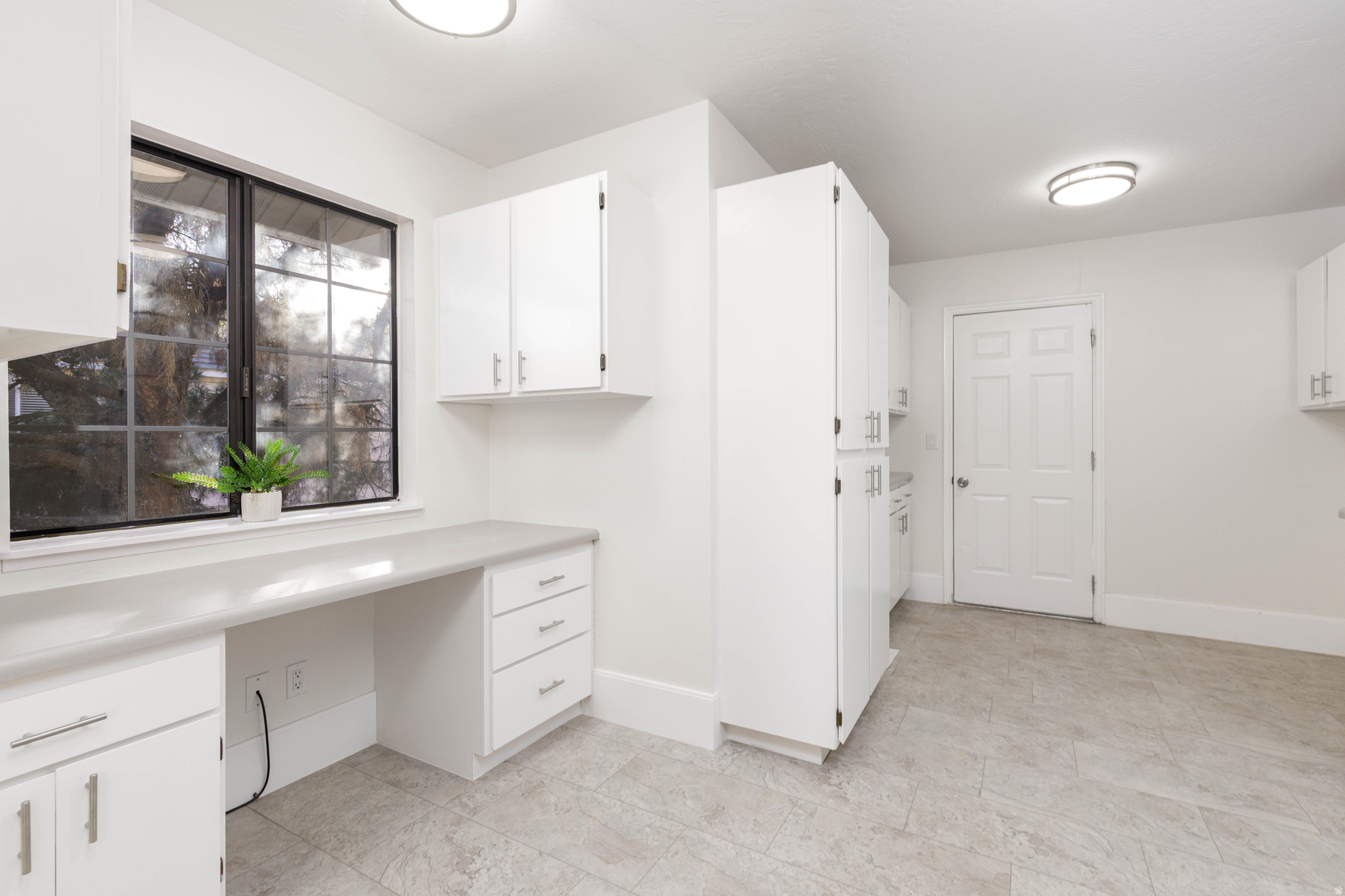 BLOOMINGTON HILLS - Residential