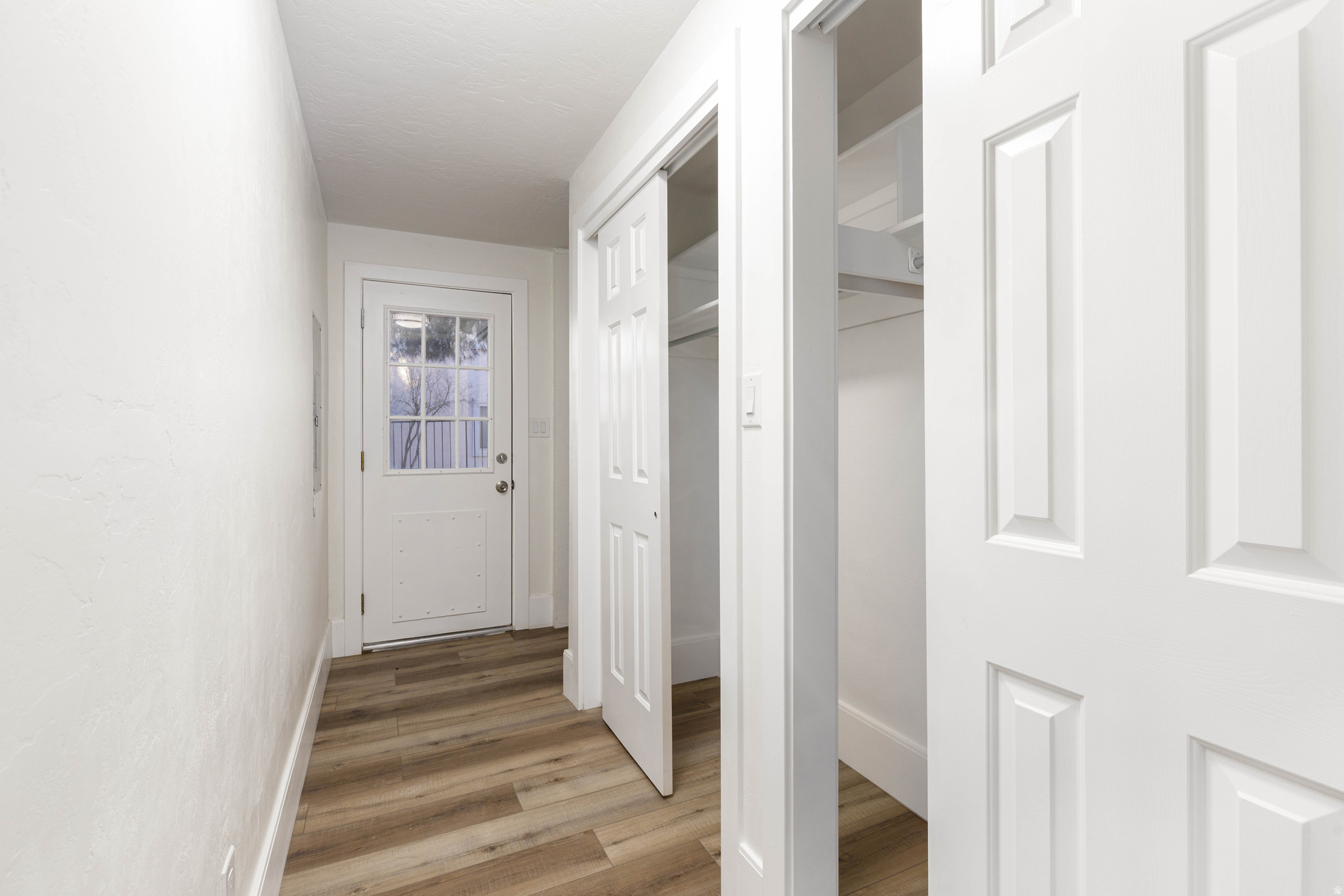 BLOOMINGTON HILLS - Residential