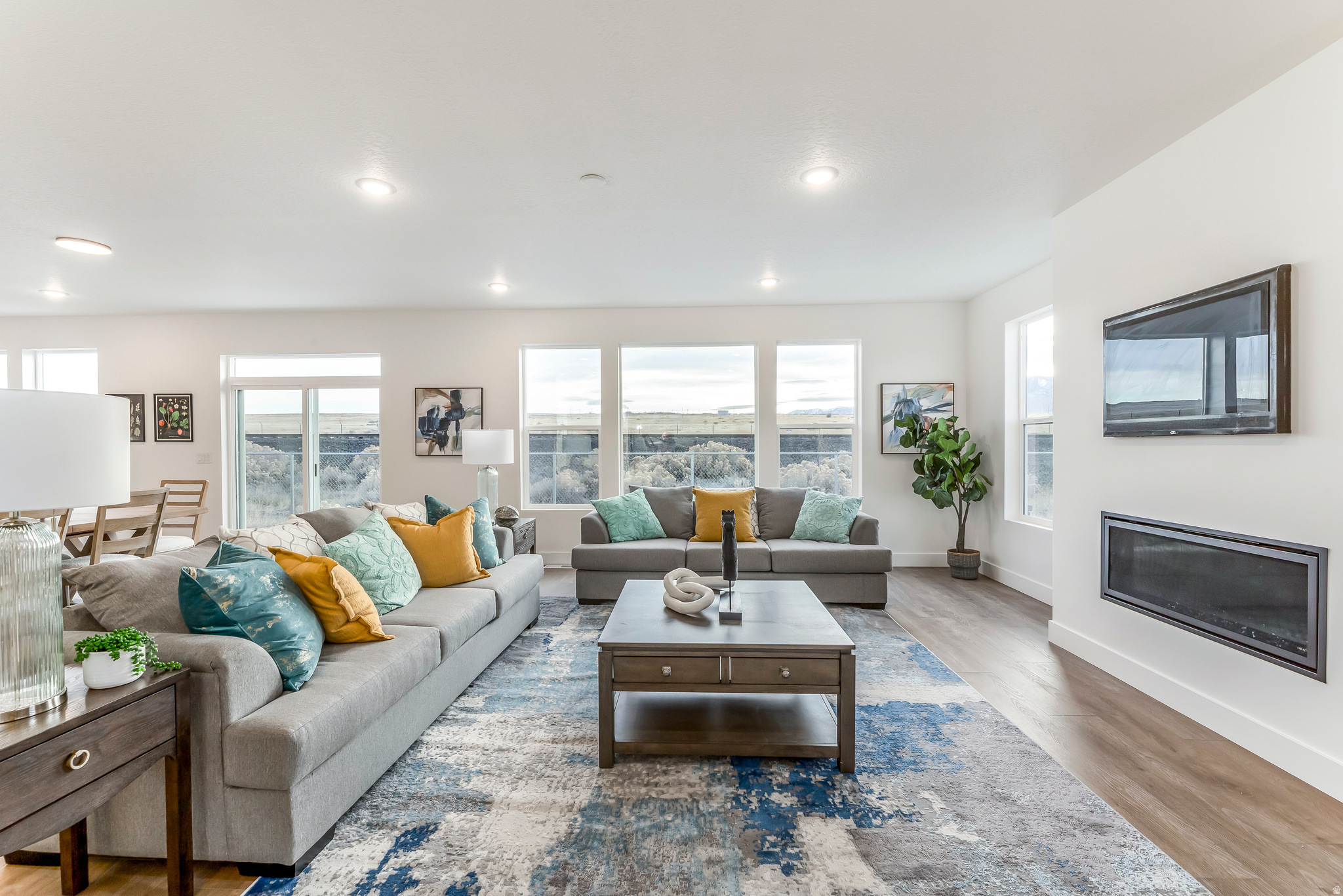 WESTON FIELD - Residential