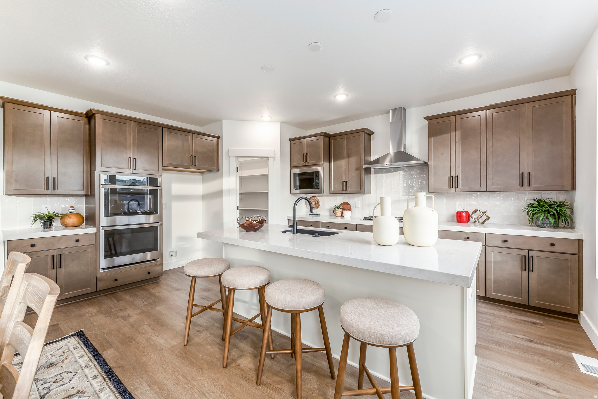 WESTON FIELD - Residential