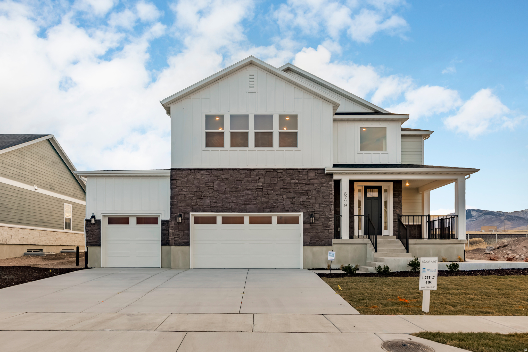 WESTON FIELD - Residential