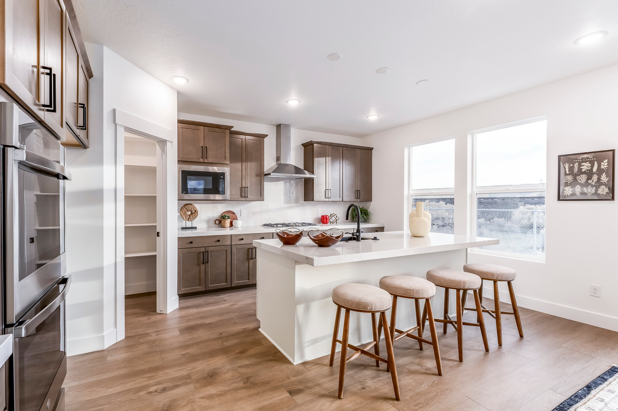 WESTON FIELD - Residential