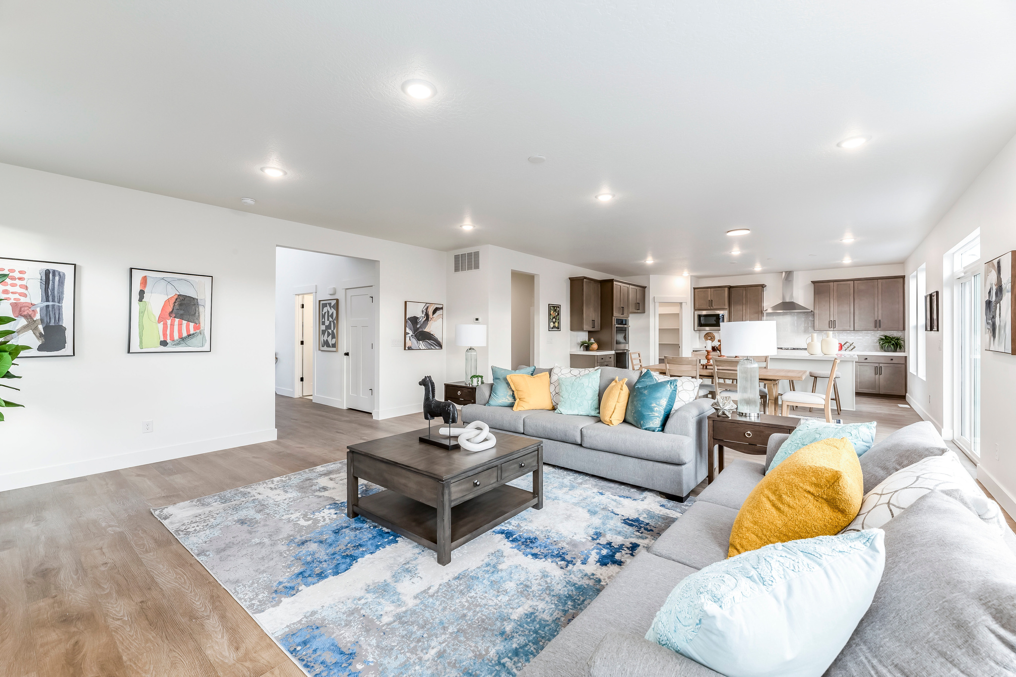 WESTON FIELD - Residential