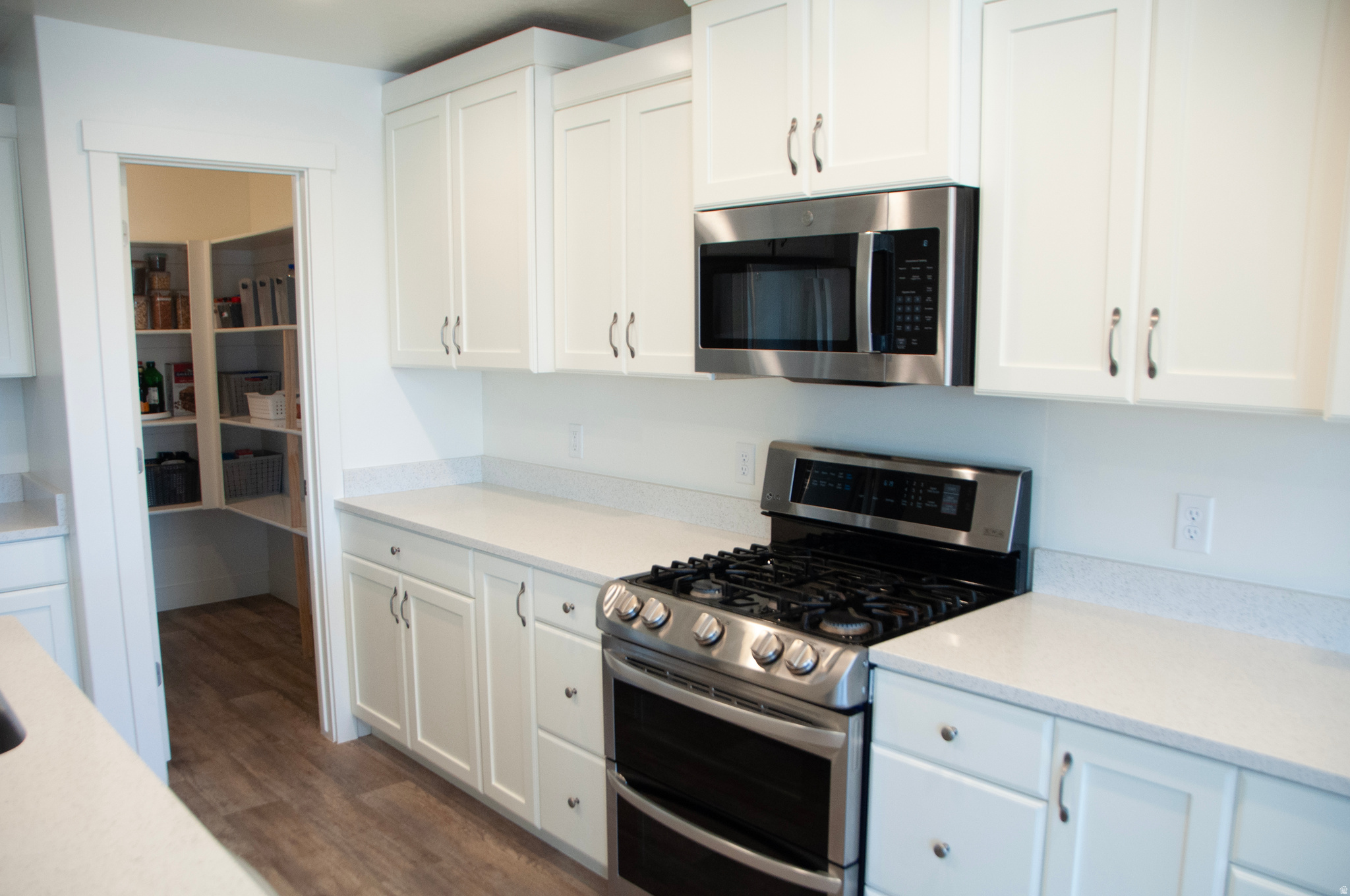 SEQUOIA ESTATES PH 4 - Residential