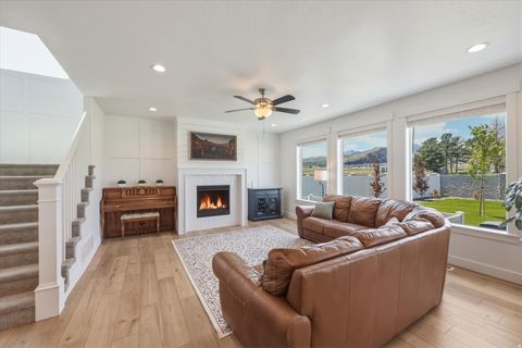 Tiny photo for 13334 S HENNING CIR, Herriman, UT 84096 (MLS # 2159502)