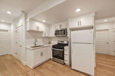 Tiny photo for 13334 S HENNING CIR, Herriman, UT 84096 (MLS # 2159502)