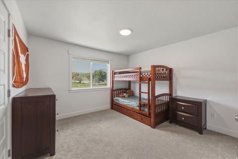 Tiny photo for 13334 S HENNING CIR, Herriman, UT 84096 (MLS # 2159502)