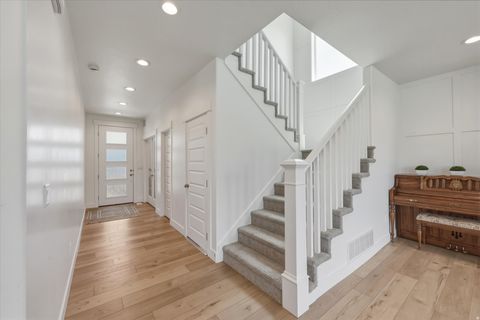 Tiny photo for 13334 S HENNING CIR, Herriman, UT 84096 (MLS # 2159502)