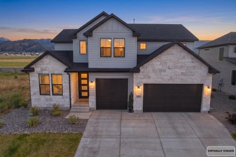 Photo of 13334 S HENNING CIR, Herriman, UT 84096 (MLS # 2159502)