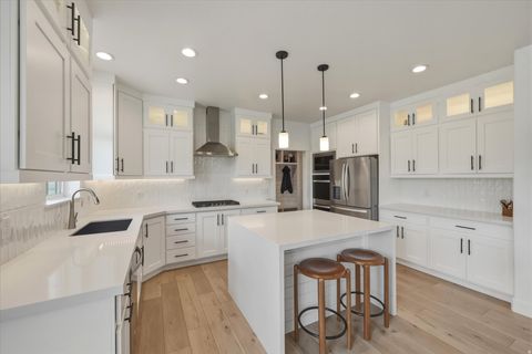 Tiny photo for 13334 S HENNING CIR, Herriman, UT 84096 (MLS # 2159502)