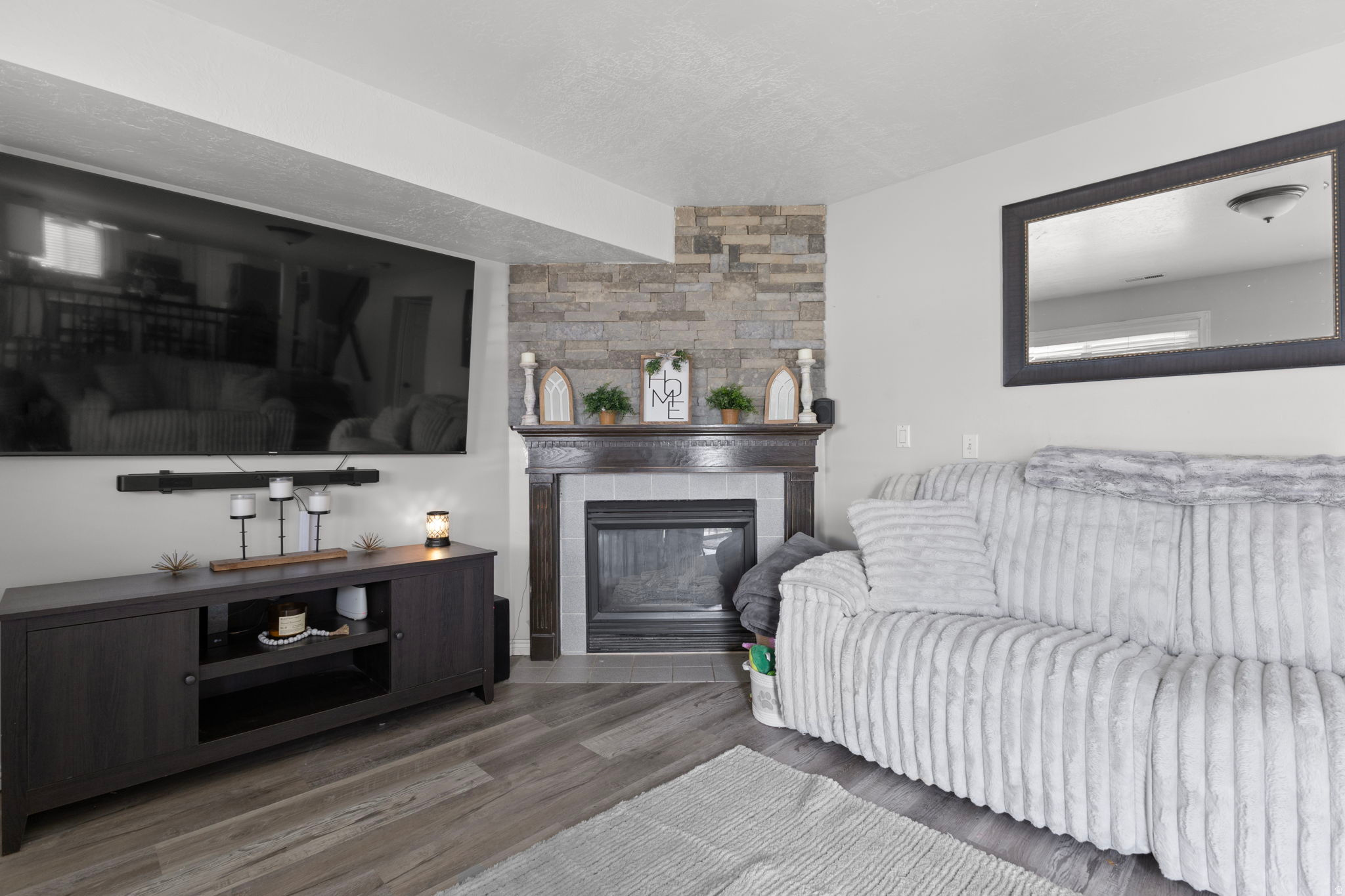 SUNCREST - Residential