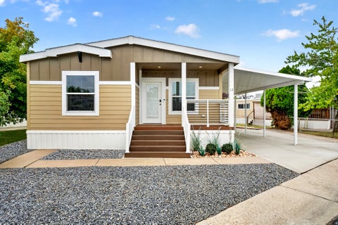 Mobile Home For Sale - 1500 N Angel St #12<br/> Layton, UT 84041