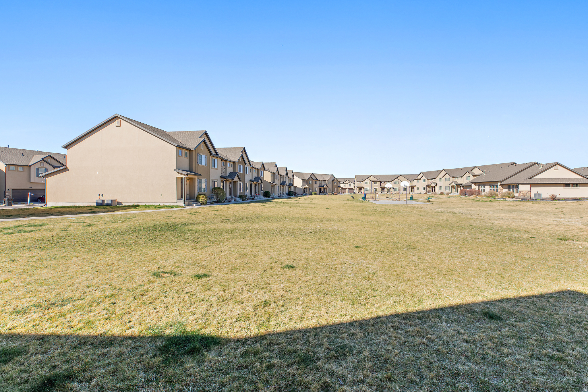 MAPLE MOUNTAIN - Residential