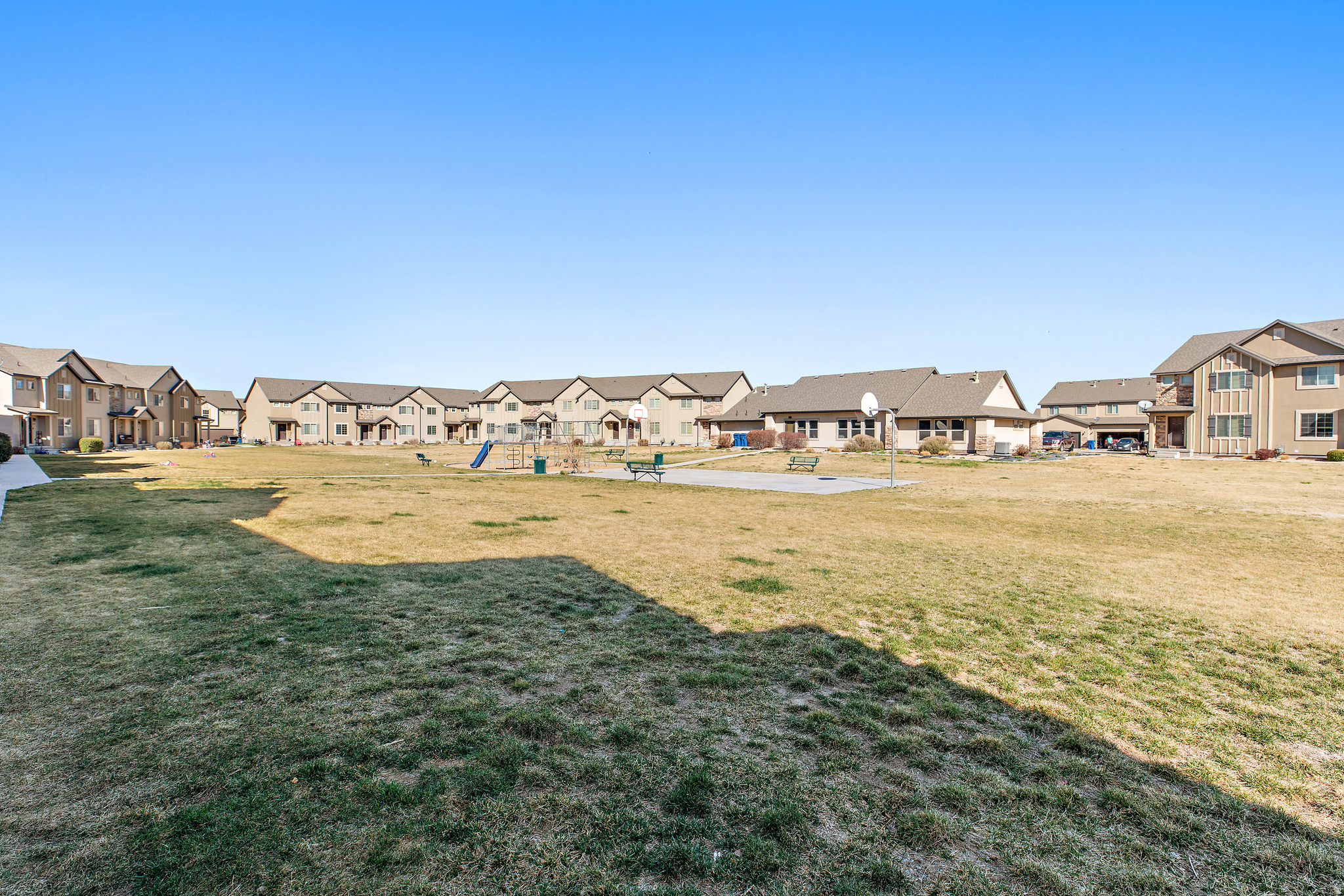 MAPLE MOUNTAIN - Residential