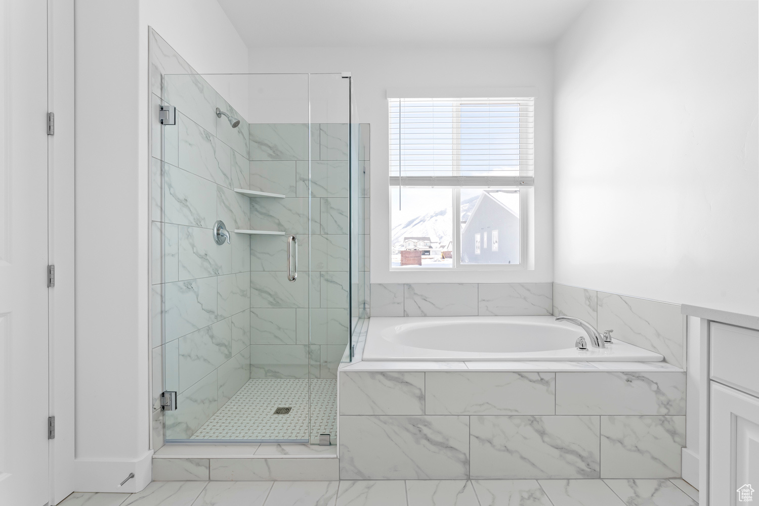 HART ESTATES - Residential