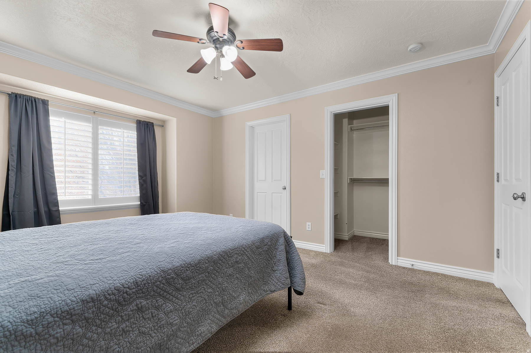 COOPERS HOLLOW - Residential