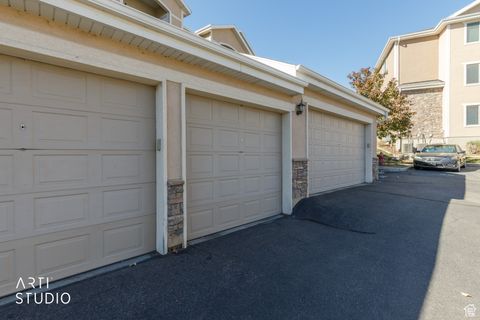 Tiny photo for 182 W SPRINGVIEW DR, Saratoga Springs, UT 84045 (MLS # 2119780)