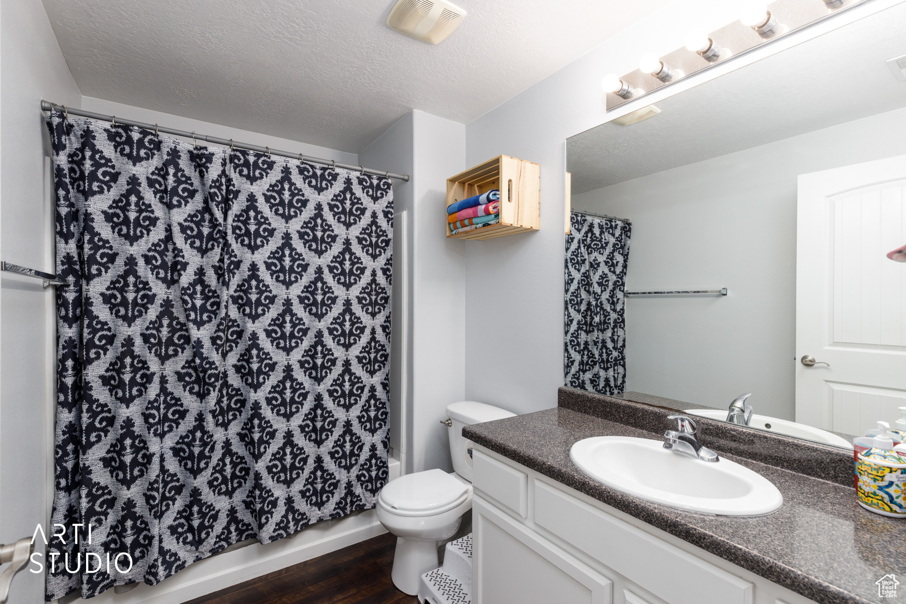 THE SPRINGS AT HARVEST HILLS - Residential