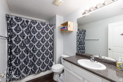 Tiny photo for 182 W SPRINGVIEW DR, Saratoga Springs, UT 84045 (MLS # 2119780)